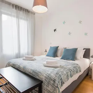 Lovelystay - Family-friendly Downtown Lisbona